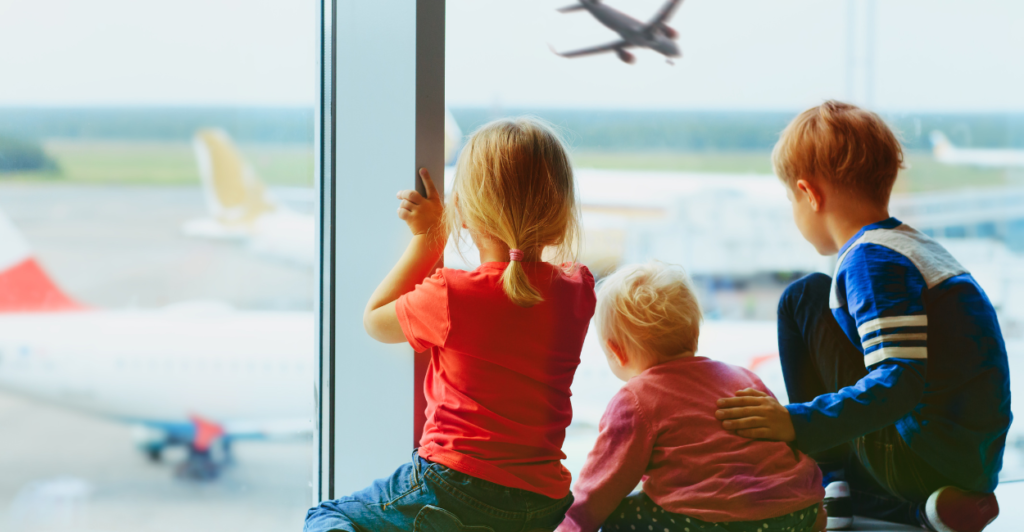 Como viajar com o bebe no avião  